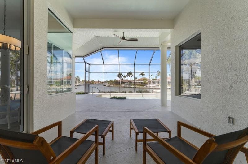 836 Saturn Ct, Marco Island, FL 34145-35