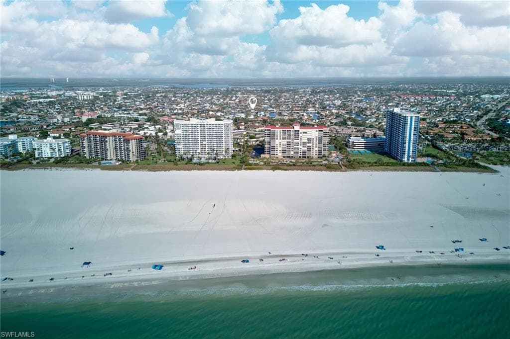 836 Saturn Ct, Marco Island, FL 34145-43