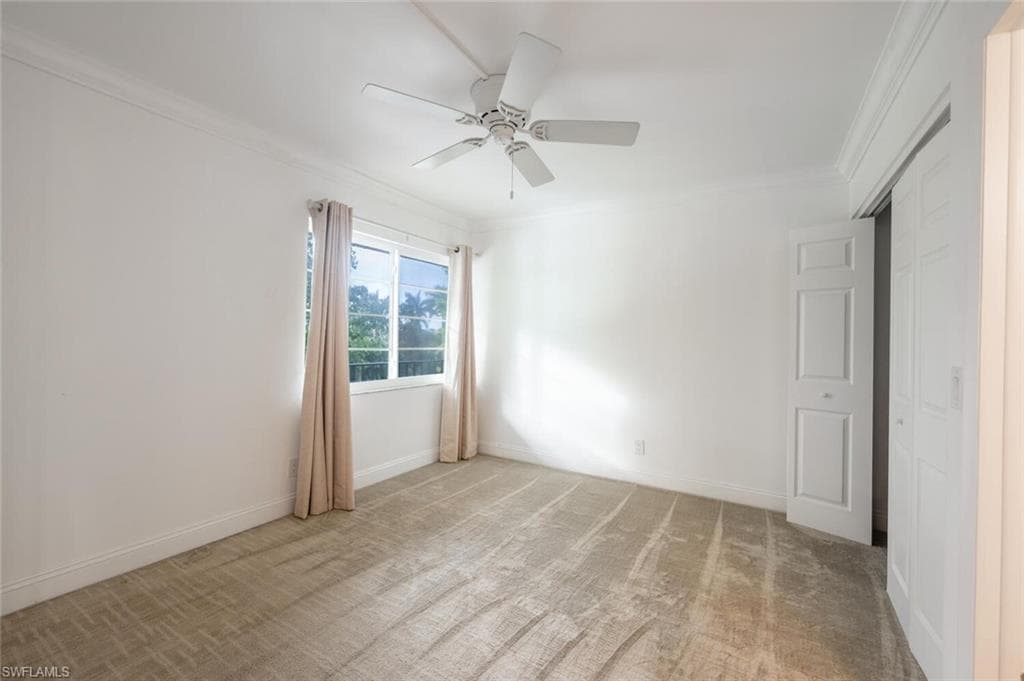 1087 Forest Lakes Dr 1-306, Naples, FL 34105-18