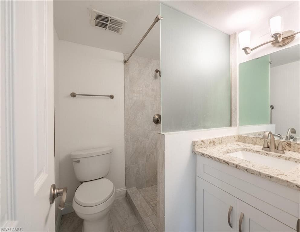 1087 Forest Lakes Dr 1-306, Naples, FL 34105-20