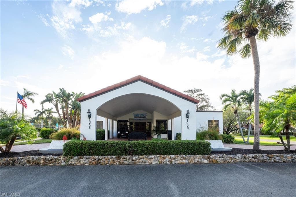 1087 Forest Lakes Dr 1-306, Naples, FL 34105-35