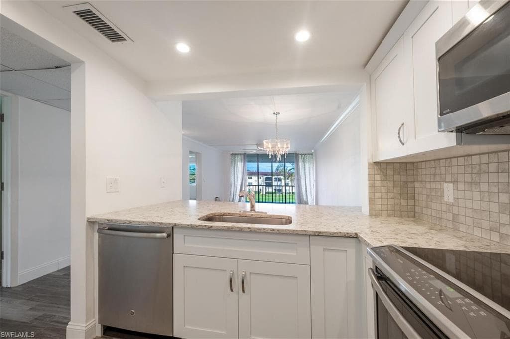 1087 Forest Lakes Dr 1-306, Naples, FL 34105-5