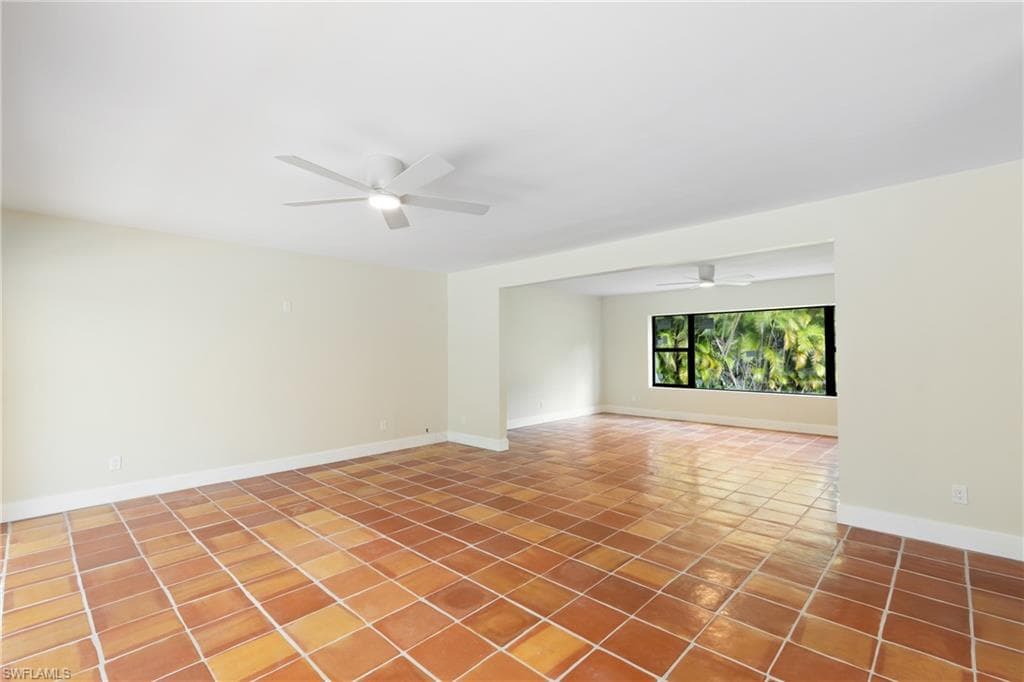 8531 Yorkshire Ln, Fort Myers, FL 33919-11