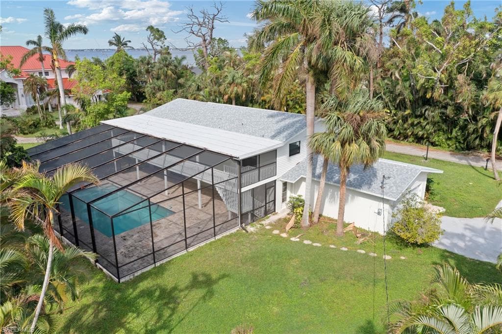 8531 Yorkshire Ln, Fort Myers, FL 33919-37