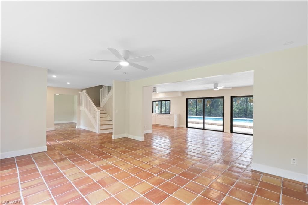 8531 Yorkshire Ln, Fort Myers, FL 33919-7