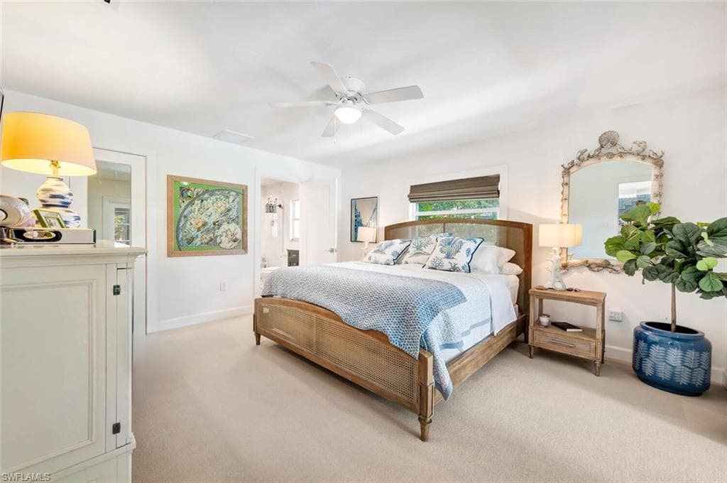 200 Burning Tree Dr, Naples, FL 34105-24
