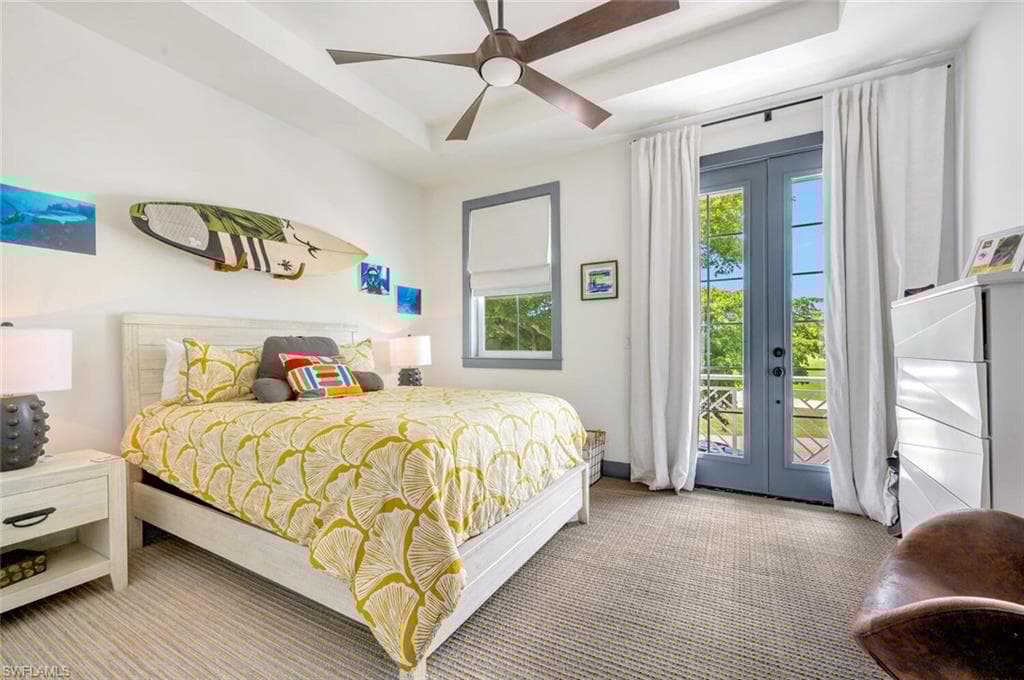 200 Burning Tree Dr, Naples, FL 34105-36