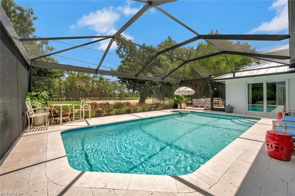 200 Burning Tree Dr, Naples, FL 34105-43
