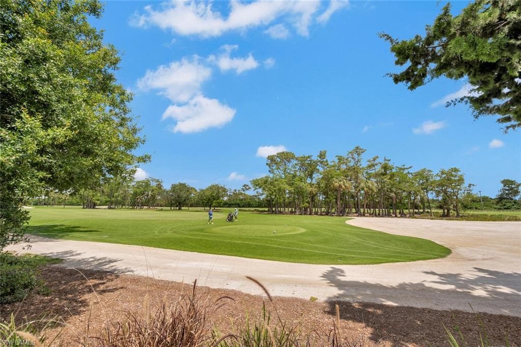 200 Burning Tree Dr, Naples, FL 34105-48
