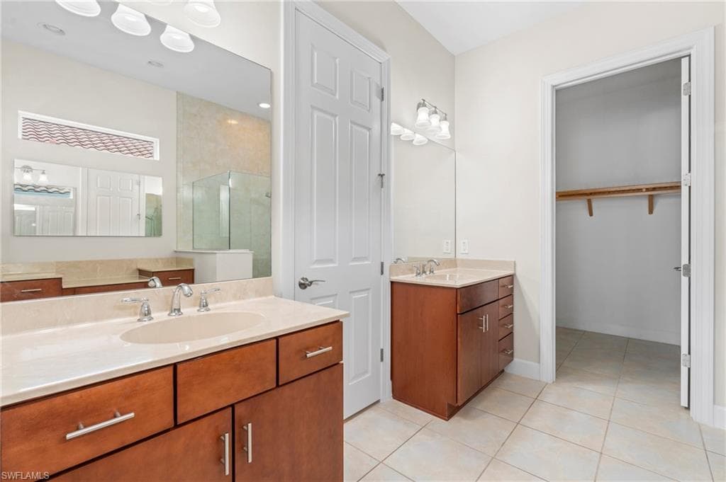 9328 Fieldstone Ln, Naples, FL 34120-14