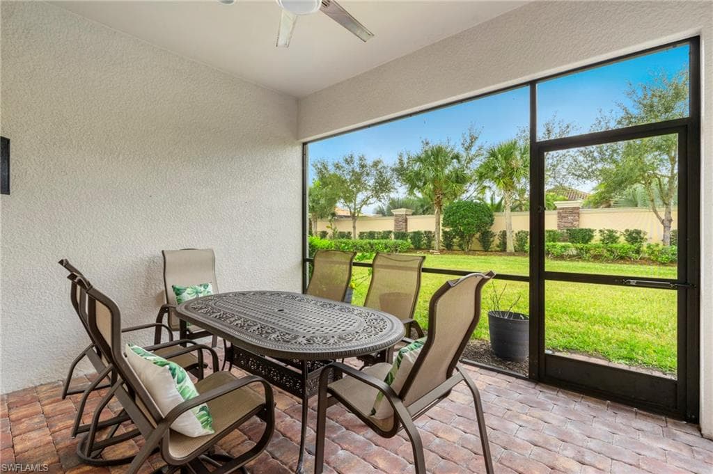 9328 Fieldstone Ln, Naples, FL 34120-27