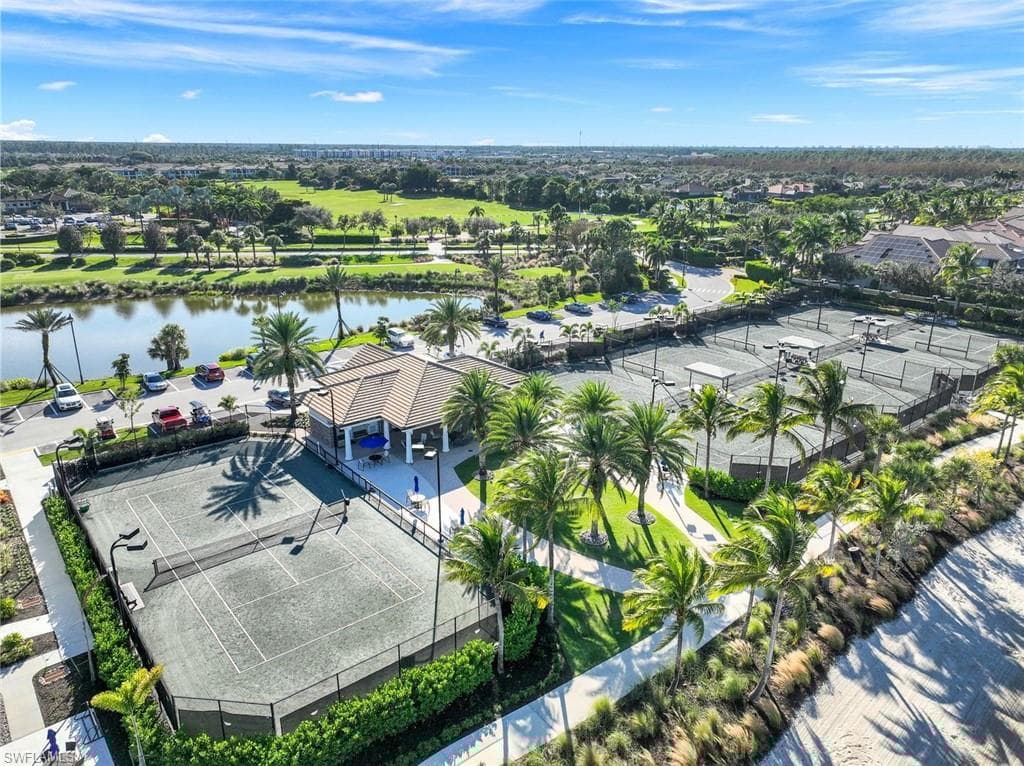 9328 Fieldstone Ln, Naples, FL 34120-43