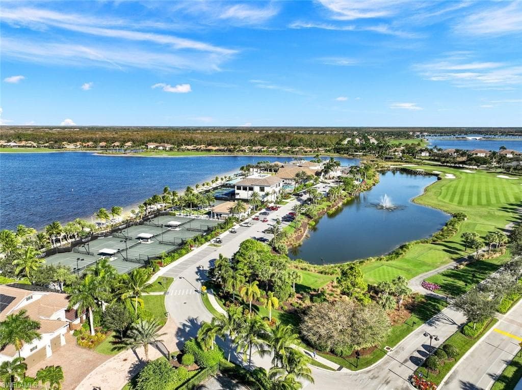 9328 Fieldstone Ln, Naples, FL 34120-45