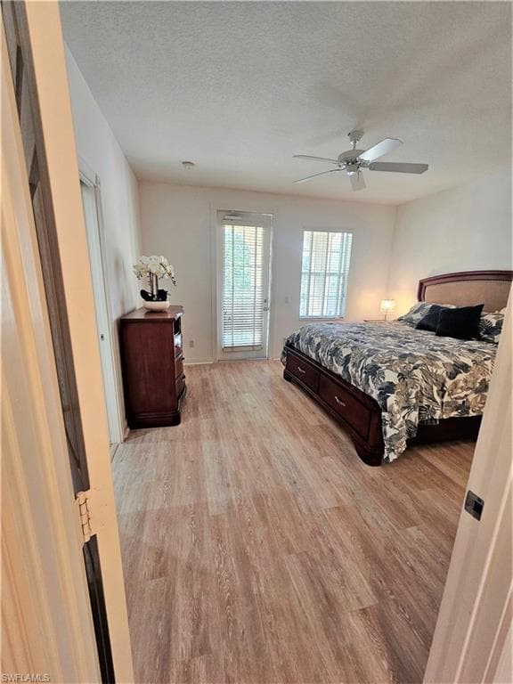 8124 Josefa Way, Naples, FL 34114-13