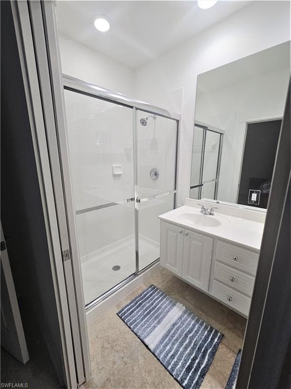 8124 Josefa Way, Naples, FL 34114-15