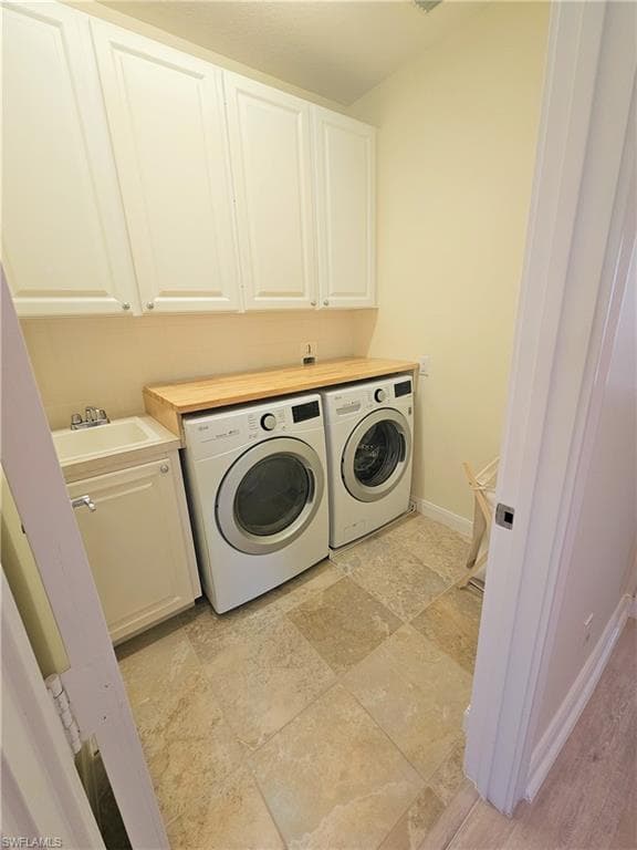 8124 Josefa Way, Naples, FL 34114-21