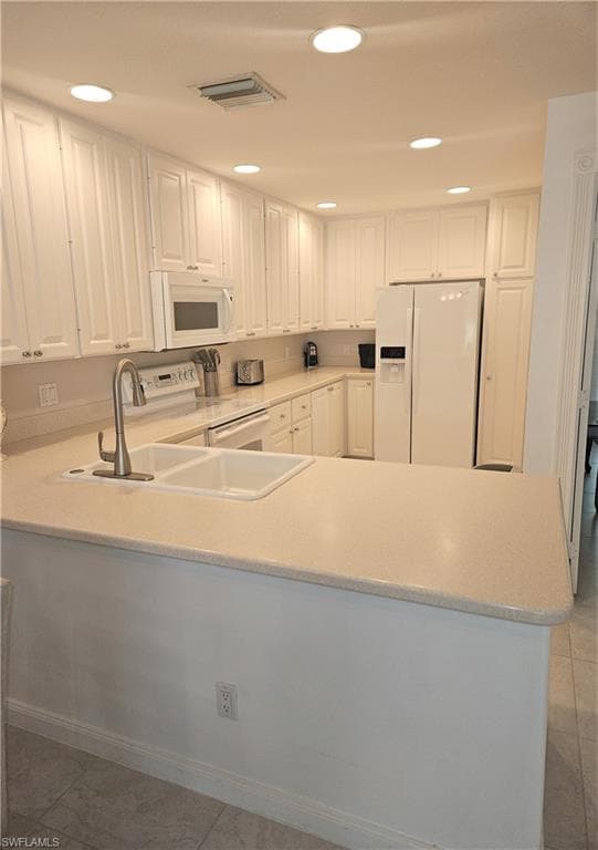8124 Josefa Way, Naples, FL 34114-6