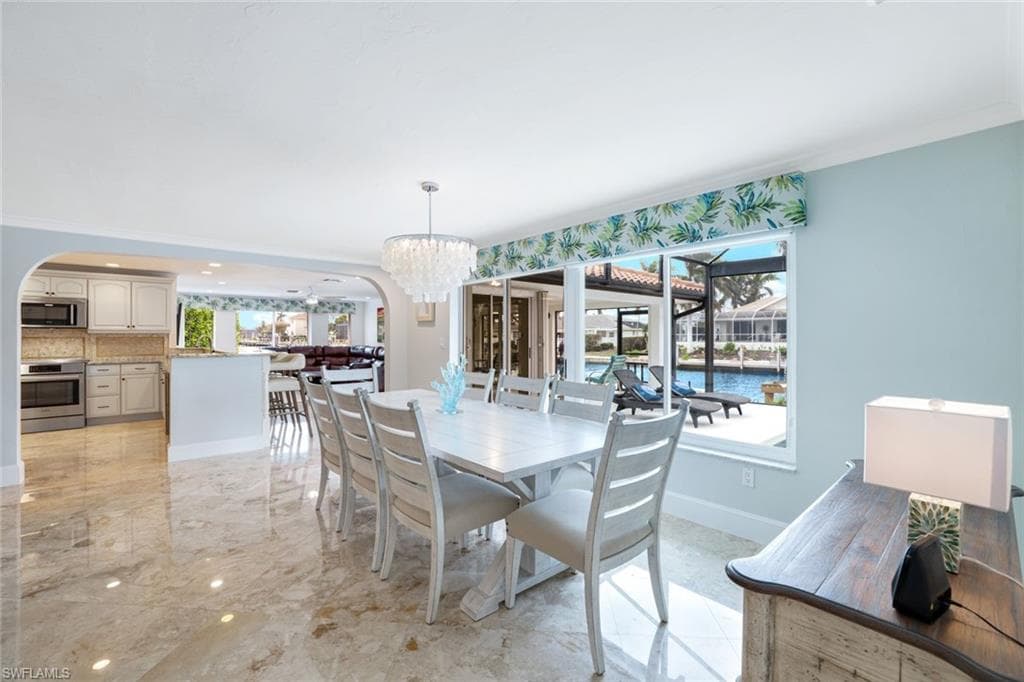 418 Tarpon Ct, Marco Island, FL 34145-24