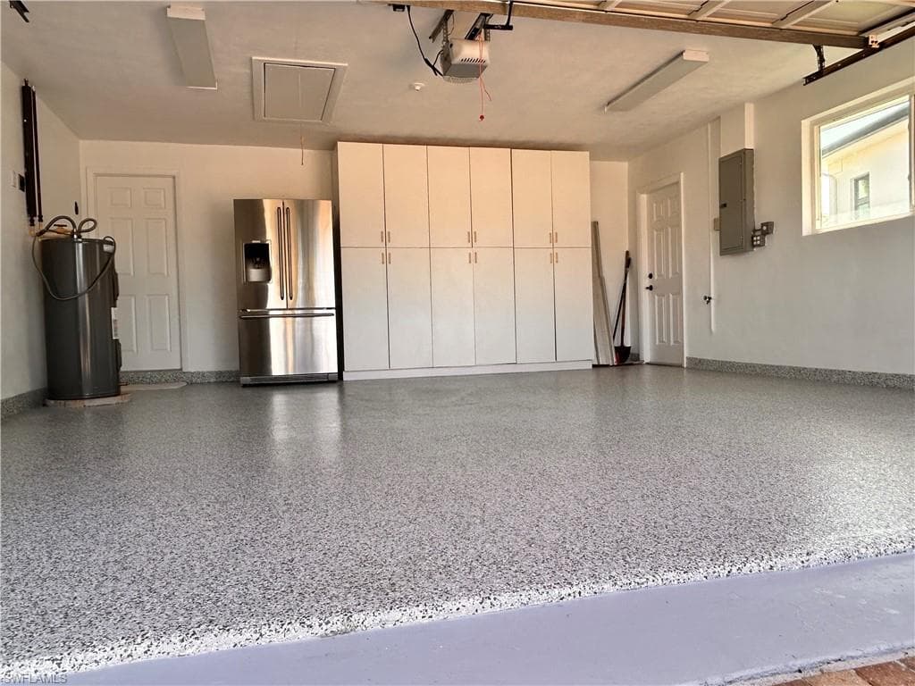 418 Tarpon Ct, Marco Island, FL 34145-46
