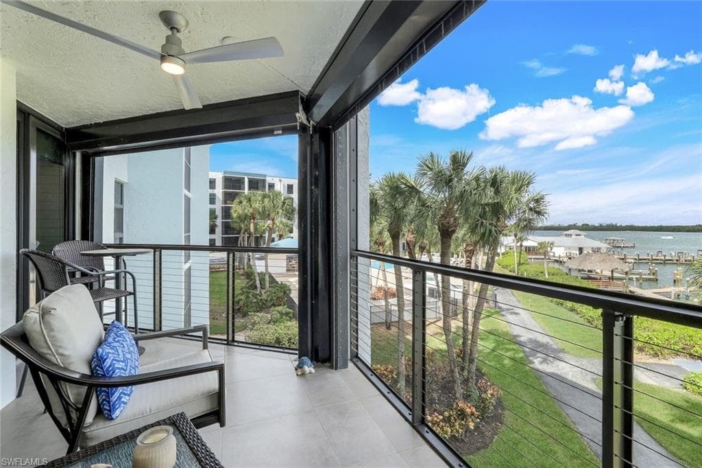 1085 Bald Eagle Dr E 303, Marco Island, FL 34145-20