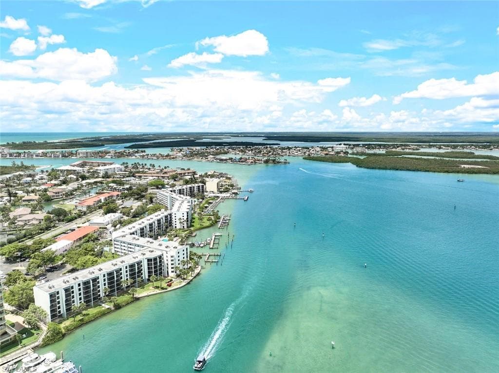 1085 Bald Eagle Dr E 303, Marco Island, FL 34145-3