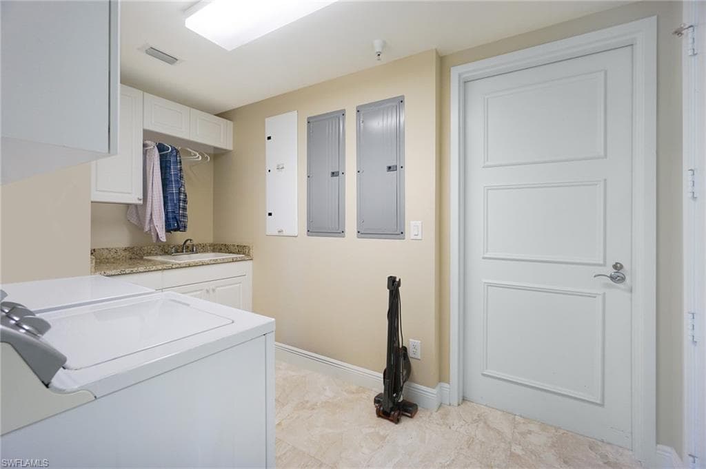 265 Indies Way 701, Naples, FL 34110-28