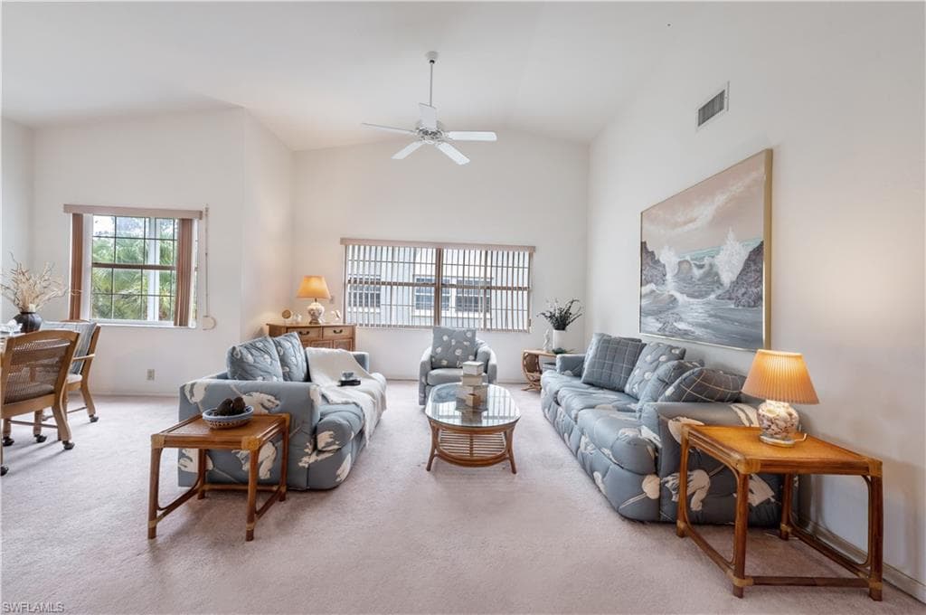 2141 Tama Cir 202, Naples, FL 34112-9