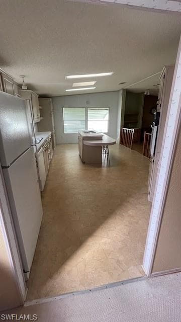 457 Rainbow Dr, North Fort Myers, FL 33903-10