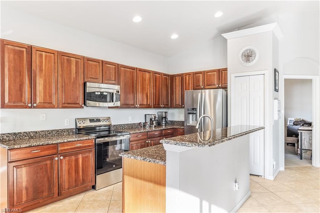 28110 Tamberine Ct 1222, Bonita Springs, FL 34135-9