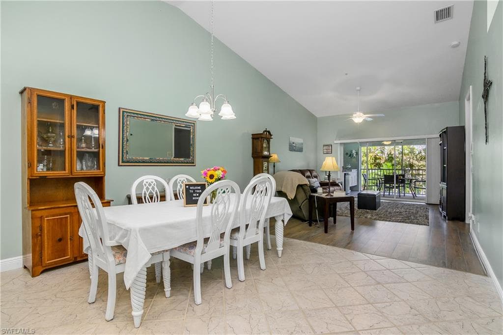 2375 Hidden Lake Dr 4404, Naples, FL 34112-5
