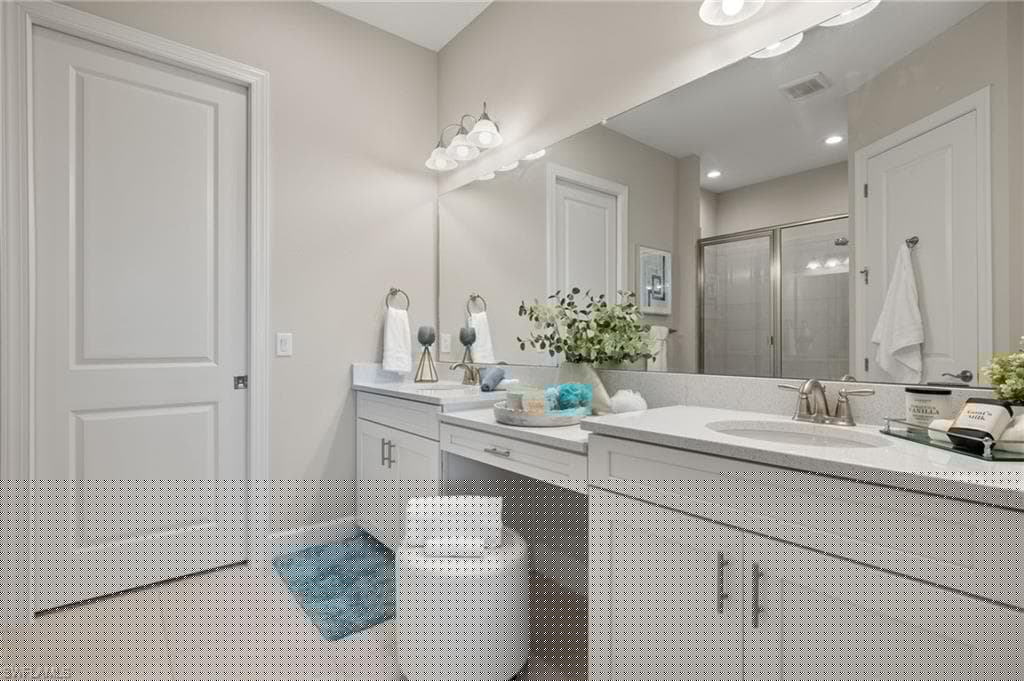 9650 Montelanico Loop 203, Naples, FL 34119-17