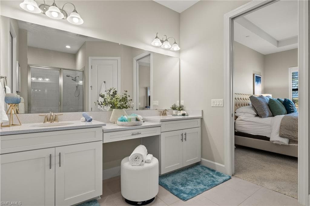 9650 Montelanico Loop 203, Naples, FL 34119-18