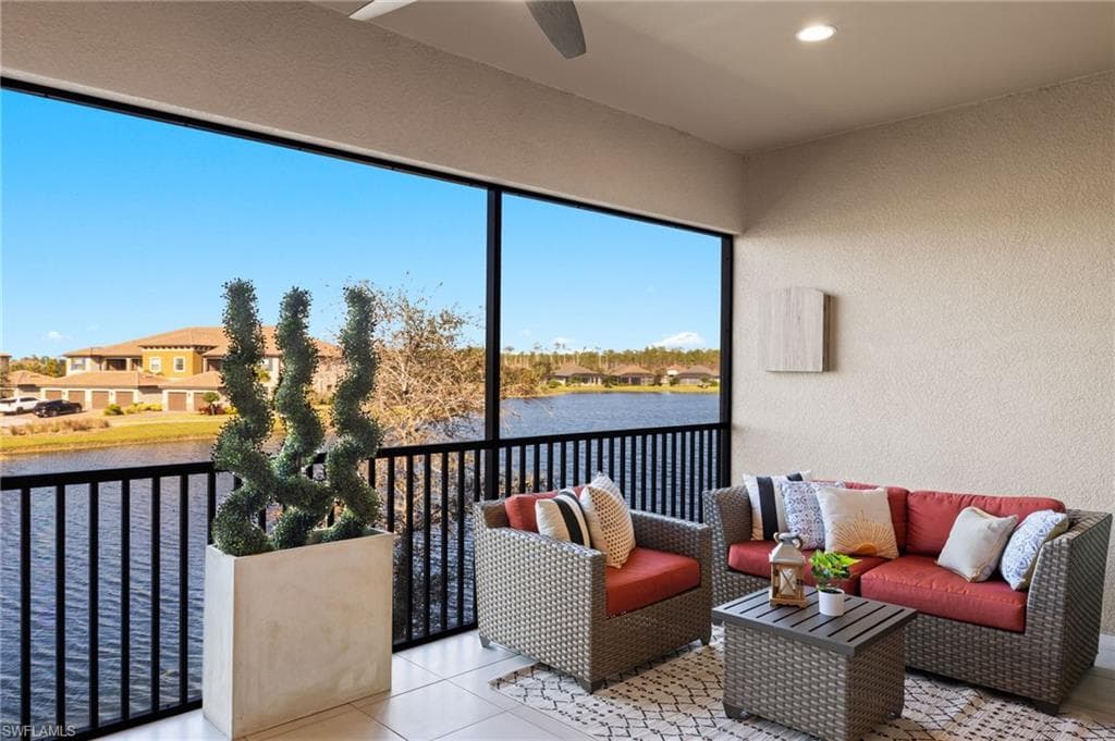 9650 Montelanico Loop 203, Naples, FL 34119-26