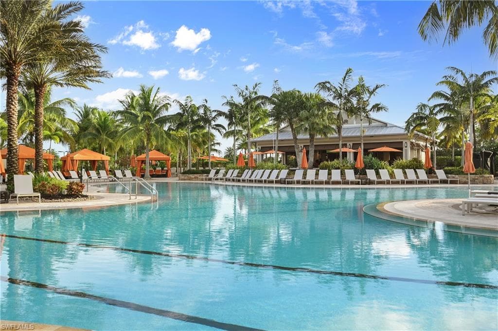 9650 Montelanico Loop 203, Naples, FL 34119-29