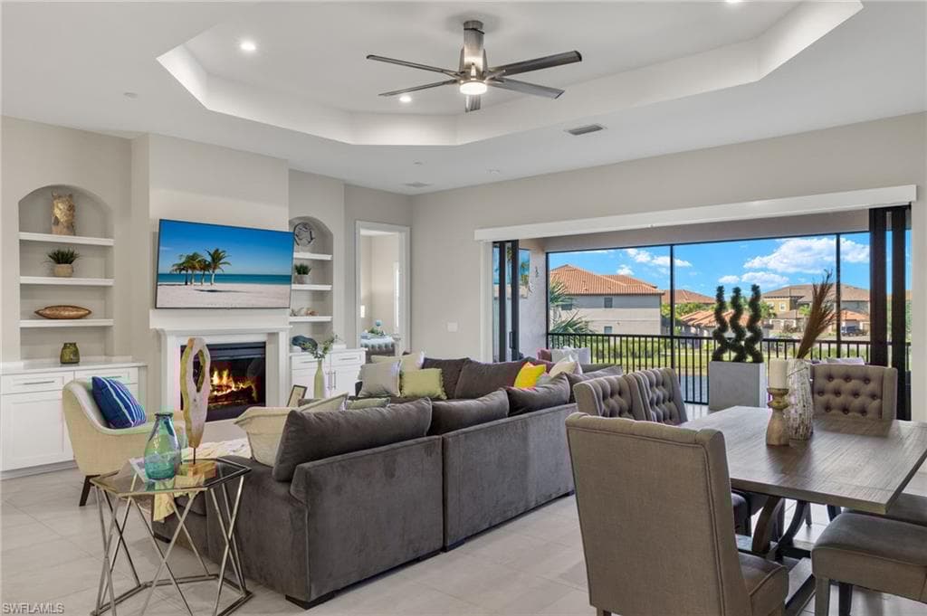 9650 Montelanico Loop 203, Naples, FL 34119-5