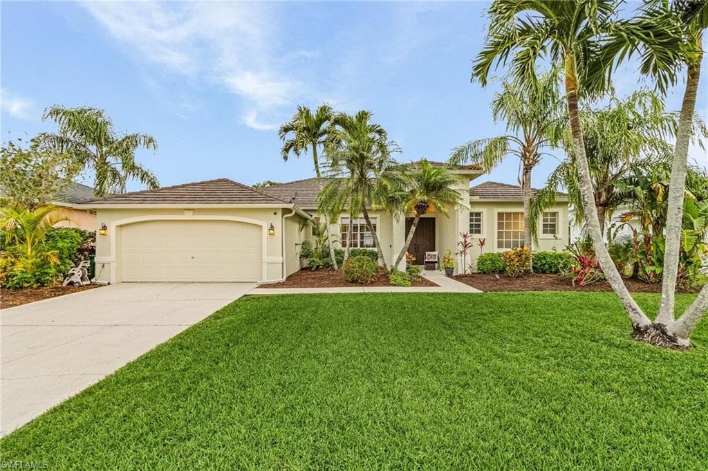 3423 Allegheny Ct, Naples, FL 34120-24