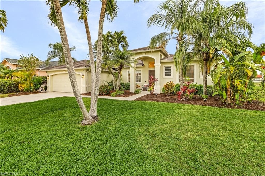 3423 Allegheny Ct, Naples, FL 34120-25
