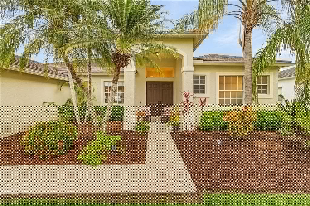 3423 Allegheny Ct, Naples, FL 34120-3