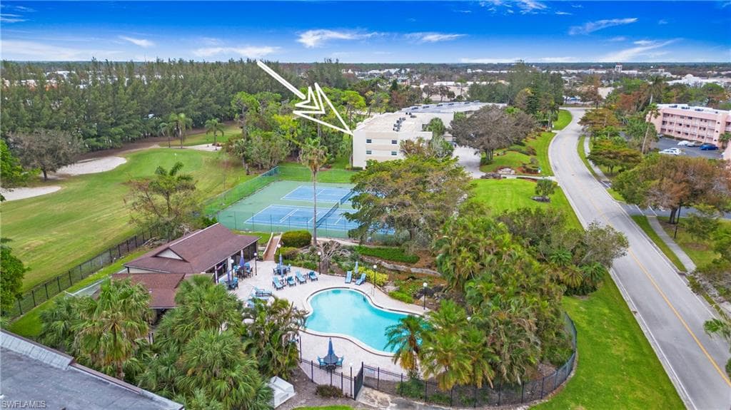 501 Forest Lakes Blvd 1-301, Naples, FL 34105-28
