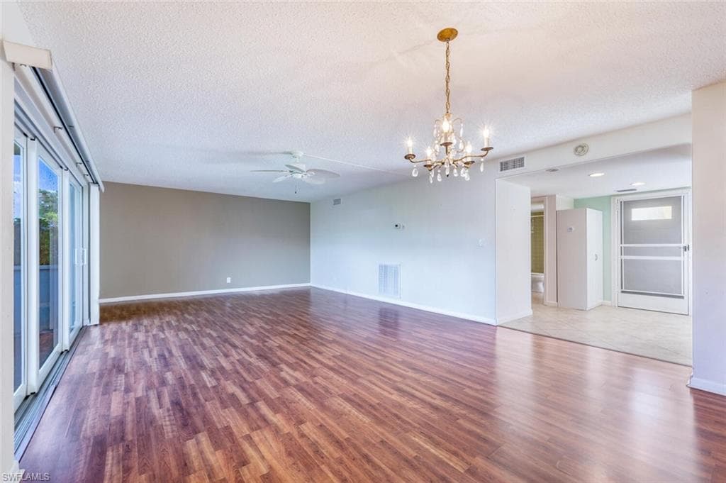 355 Palm Dr 1, Naples, FL 34112-6
