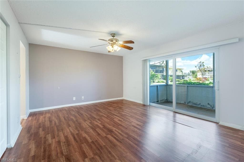 355 Palm Dr 1, Naples, FL 34112-8