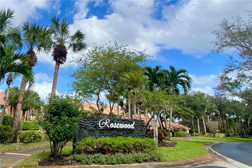 1655 Windy Pines Dr 2207, Naples, FL 34112-3