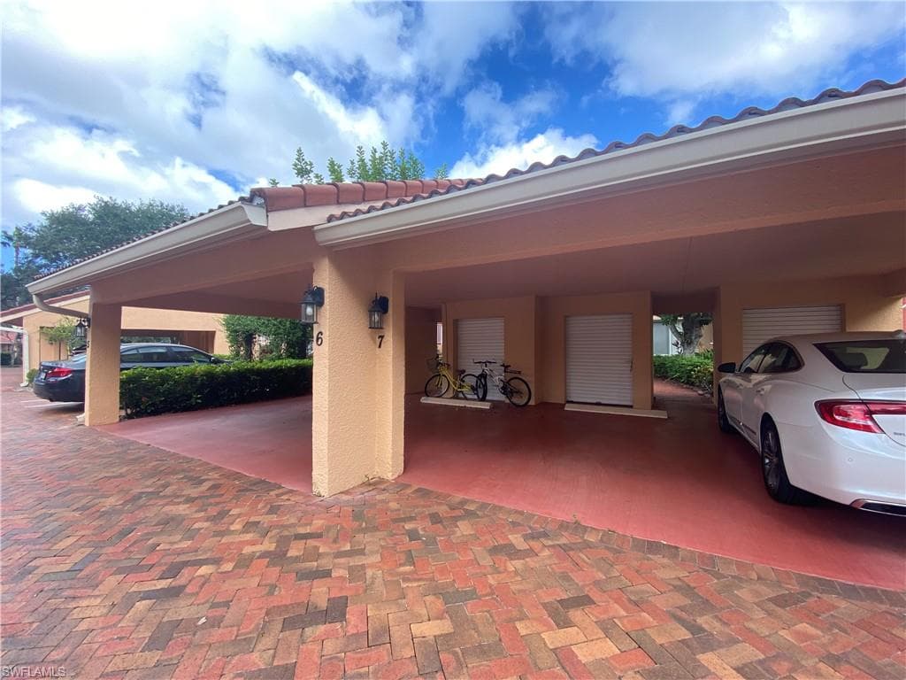 1655 Windy Pines Dr 2207, Naples, FL 34112-5