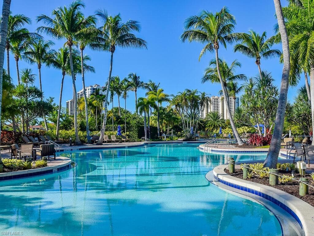 1060 Borghese Ln 802, Naples, FL 34114-44