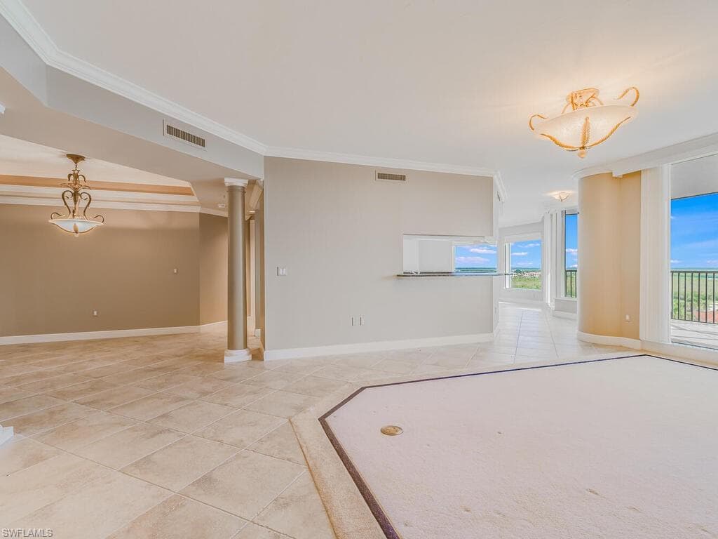 1060 Borghese Ln 802, Naples, FL 34114-7