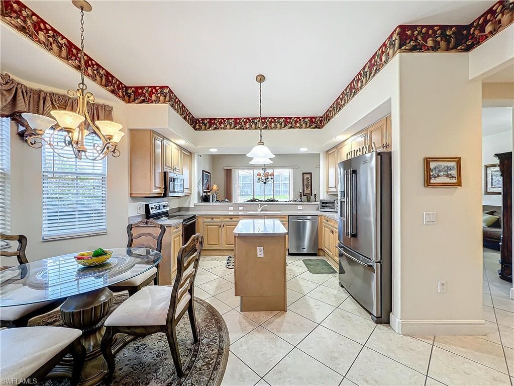722 Regency Reserve Cir 3001, Naples, FL 34119-10
