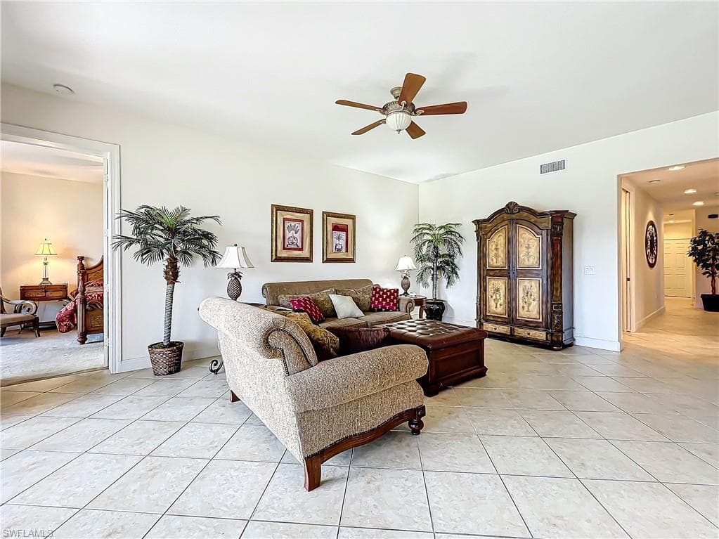 722 Regency Reserve Cir 3001, Naples, FL 34119-13