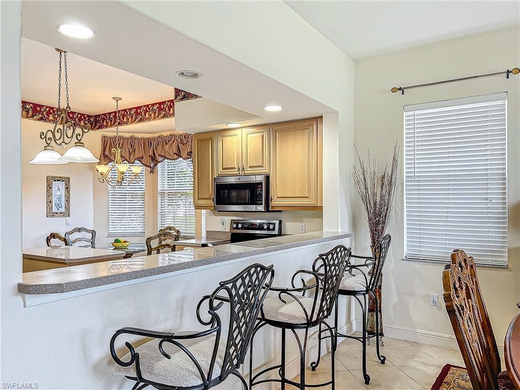 722 Regency Reserve Cir 3001, Naples, FL 34119-18