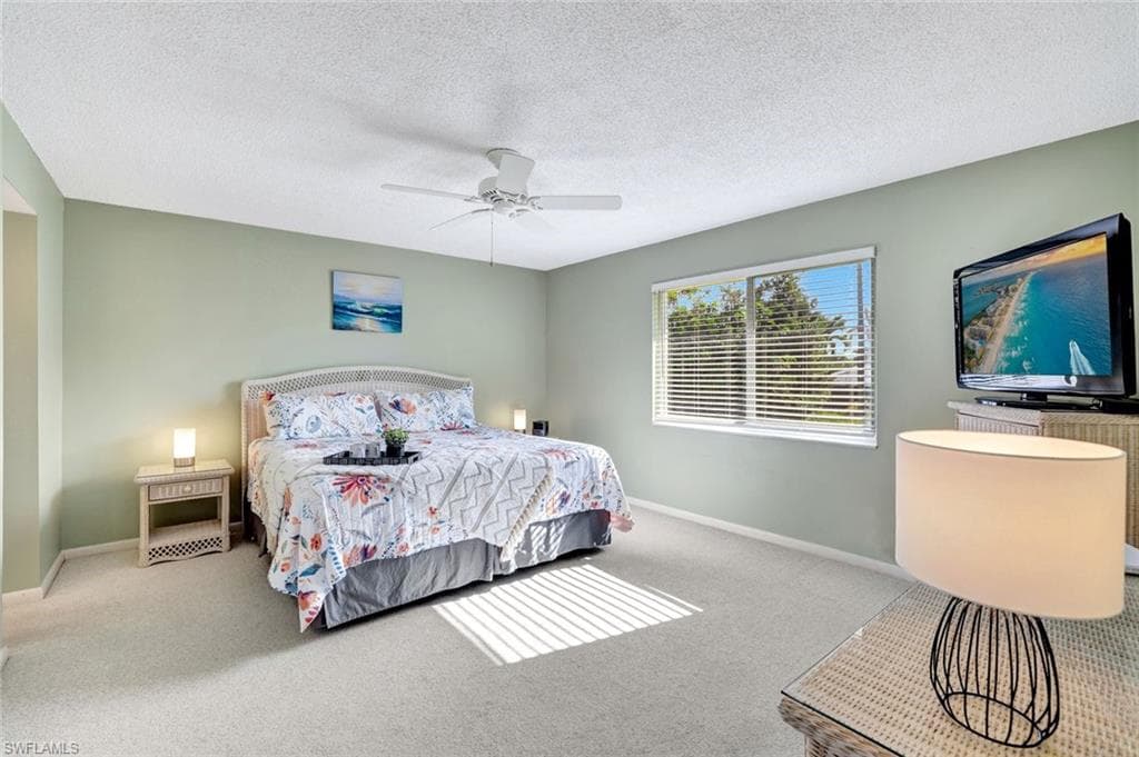 720 Teryl Rd 2082, Naples, FL 34112-11