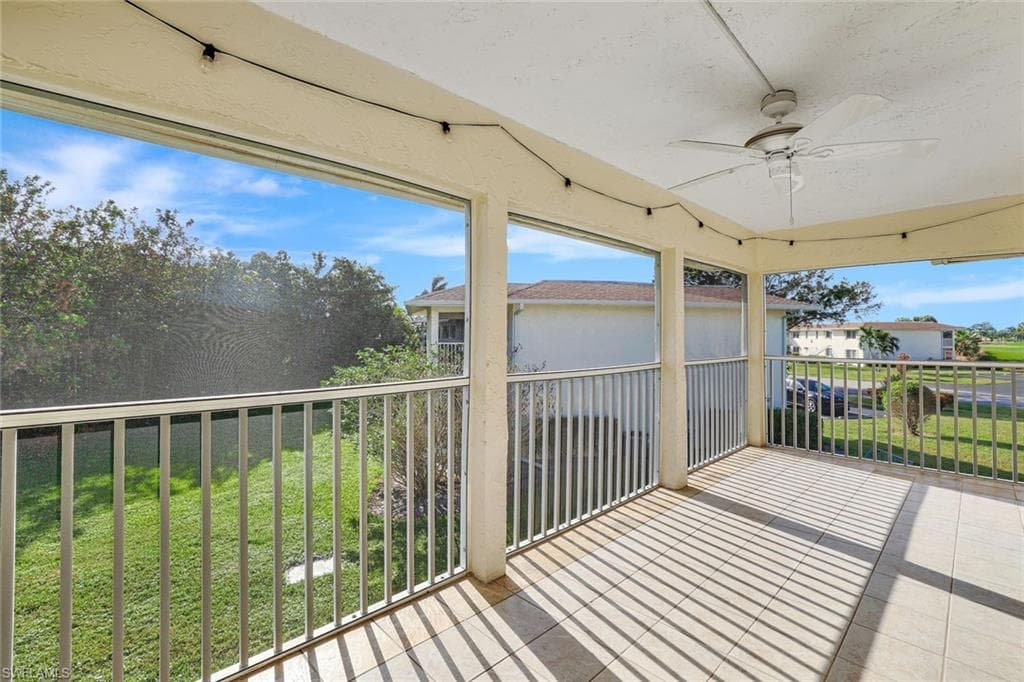 720 Teryl Rd 2082, Naples, FL 34112-16